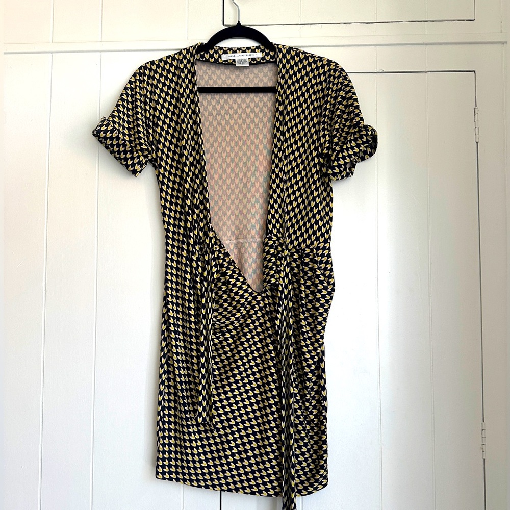 Beautiful dress 100% silk